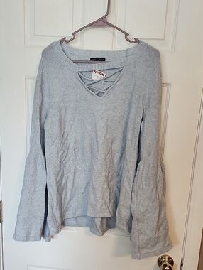 American Eagle Outfitters Light Gray Crisscross Bell Sleeve Sweatshirt
